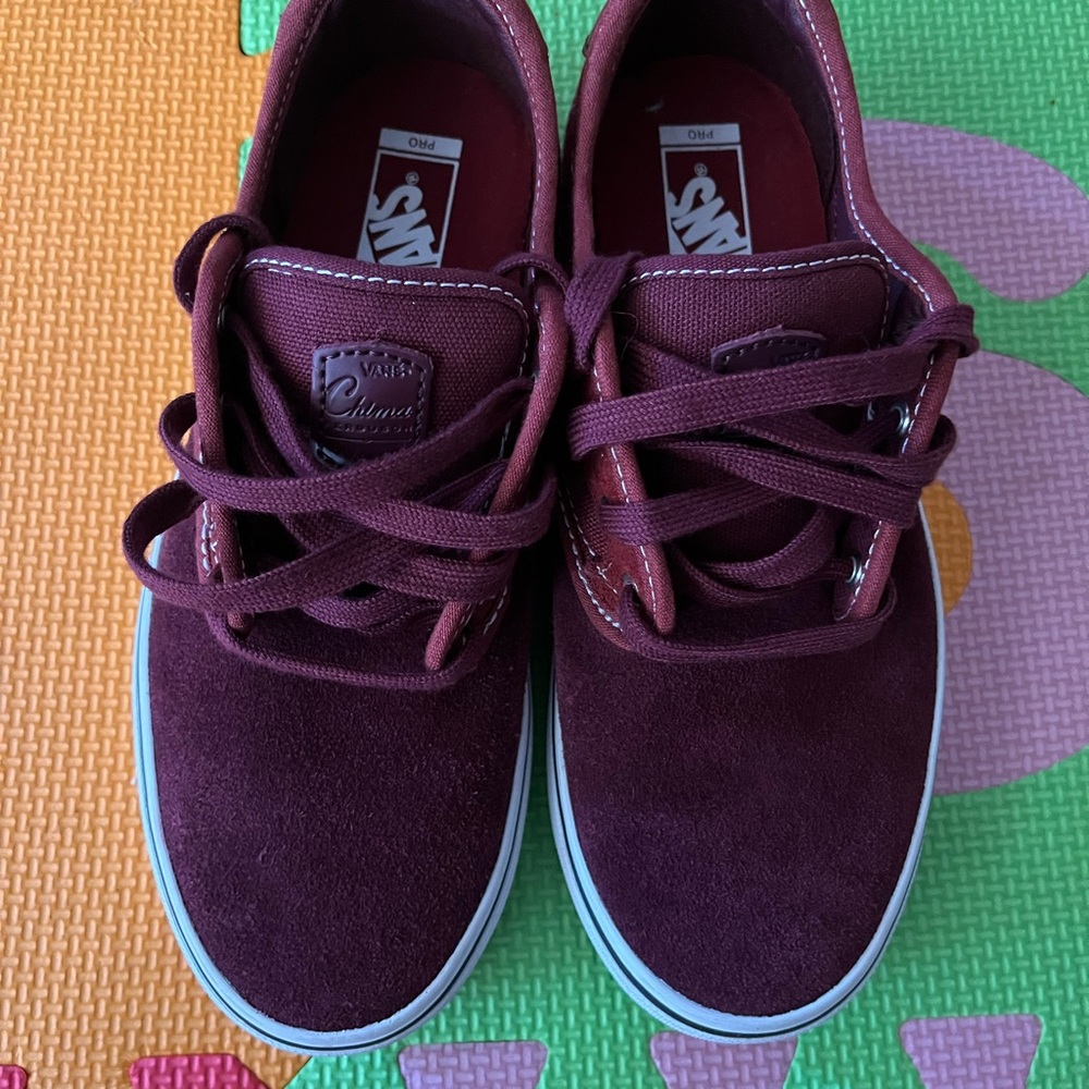 BoysVans Leather Suede Sneakers used only ones no tags great condition no rips
